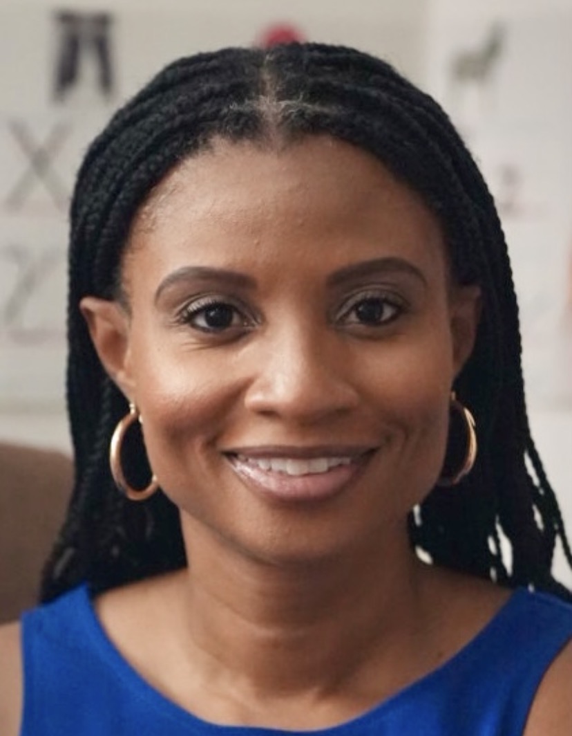 Portrait of Dominique Thompson.